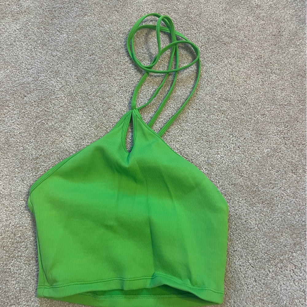 ZARA KEYHOLE HALTER TOP